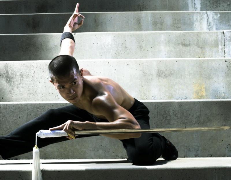 เหินฟ้าท้ากระบี่ไปกับ Darren Joseph