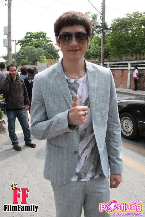 Pic.ฟิล์ม-รัฐภูมิ ใช้สิทธิ์เลือกตั้งล่วงหน้า