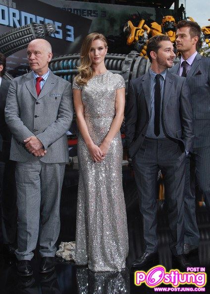 Rosie Huntington Whiteley @ Transformers Dark of the Moon :Berlin Germany Premiere