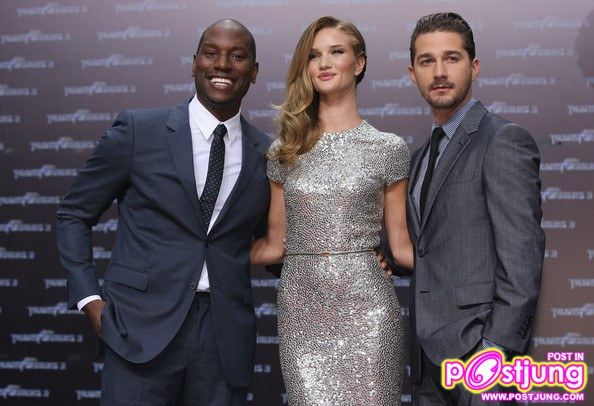 Rosie Huntington Whiteley @ Transformers Dark of the Moon :Berlin Germany Premiere