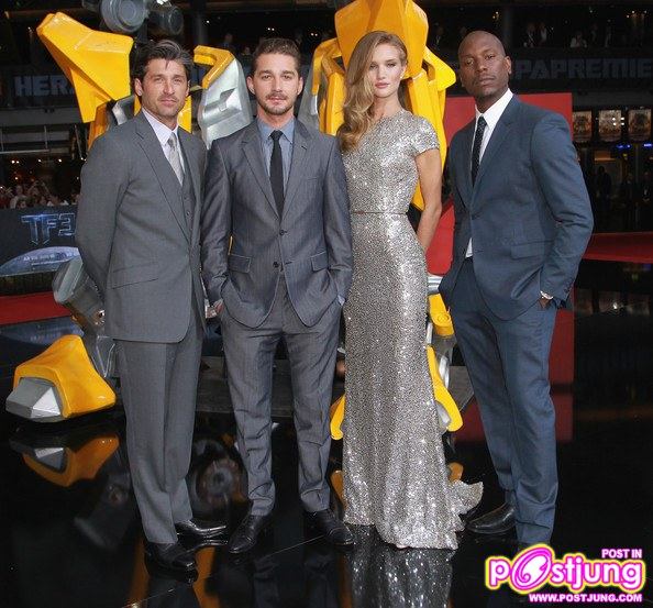 Rosie Huntington Whiteley @ Transformers Dark of the Moon :Berlin Germany Premiere