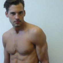 นายแบบเซอร์แมนๆ Ryan Vigilant