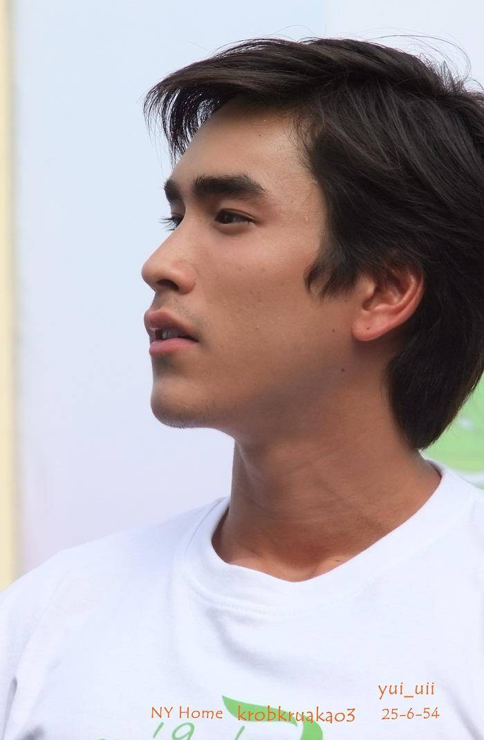 ณเดชน์ งานรณรงค์เลือกตั้ง"รวมพลคนรุ่นใหม่ หัวใจประชาธิปไตย"