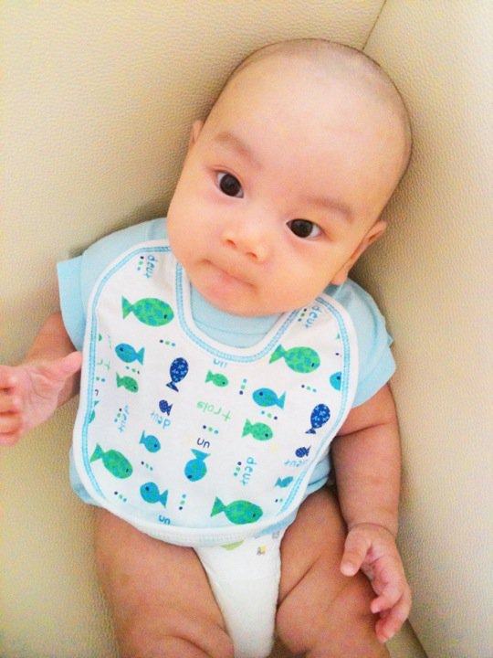 น้องนับเงิน น่ารักมาก คุณแม่สวย คุณพ่อก็หล่อค่า