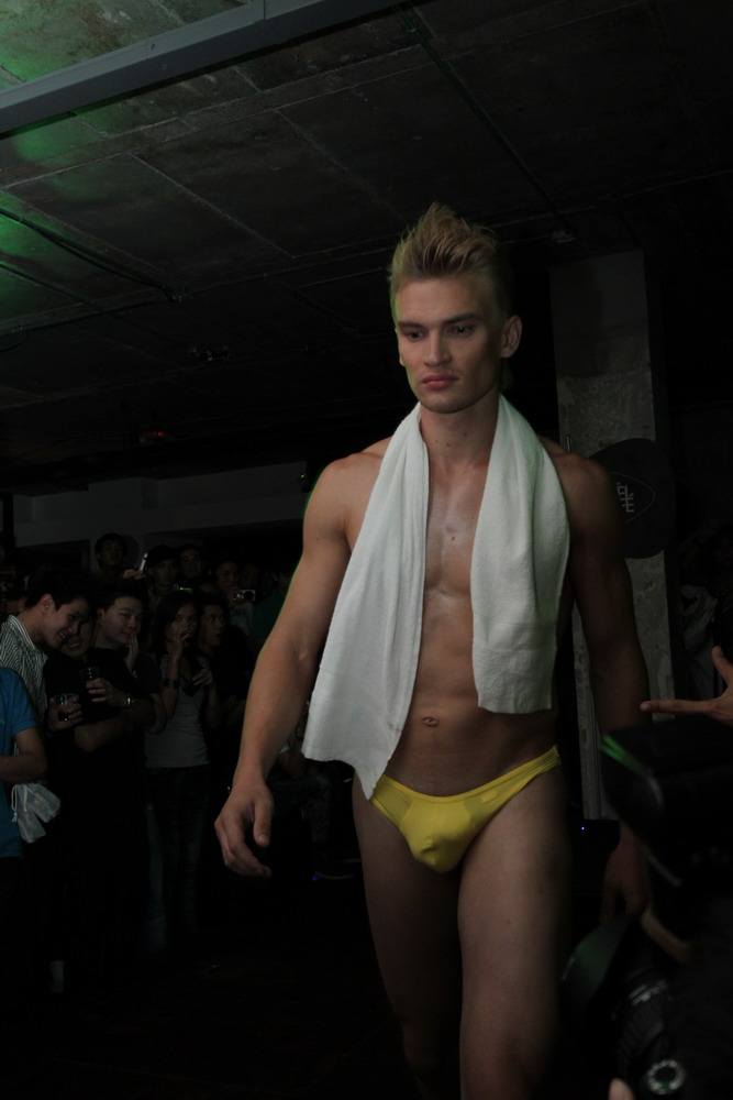 มาโหวตให้ Sexy's men จากงาน Attitude Party กันดีกว่า