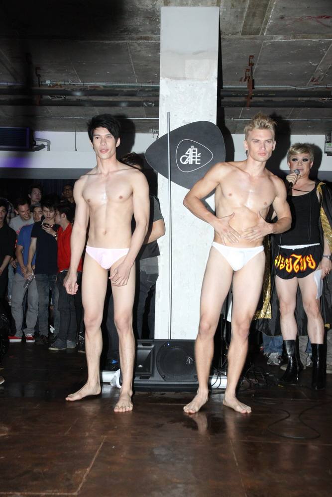 มาโหวตให้ Sexy's men จากงาน Attitude Party กันดีกว่า