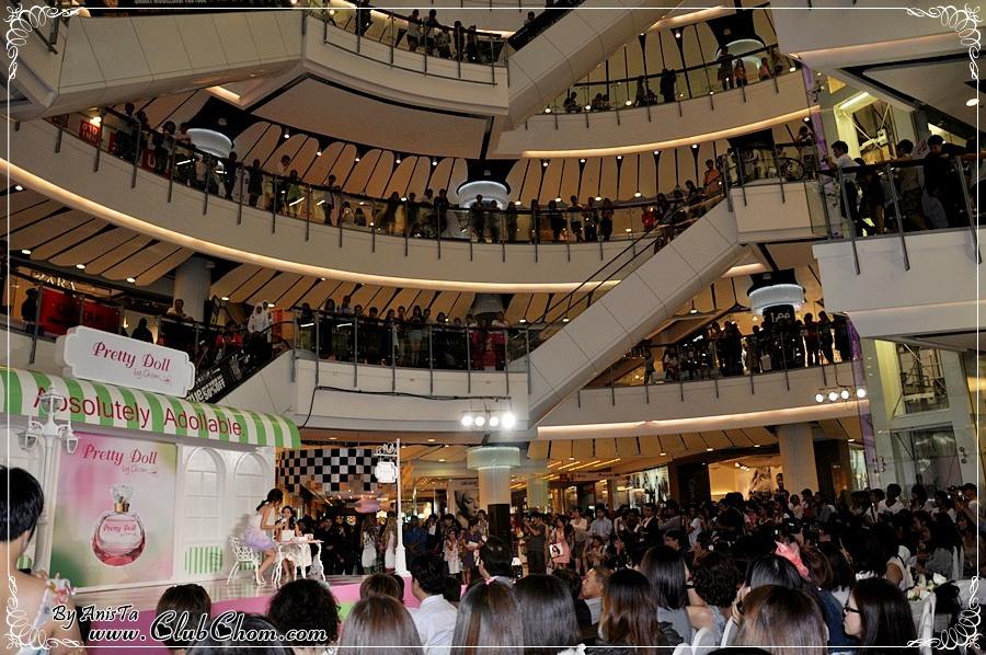 ชมพู่ อารยา เปิดตัวน้ำหอมคนเยอะมากๆ