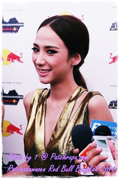 พี่อั้ม สวยเริ่ดอย่าบอกใคร ทุกฉาก!!!!