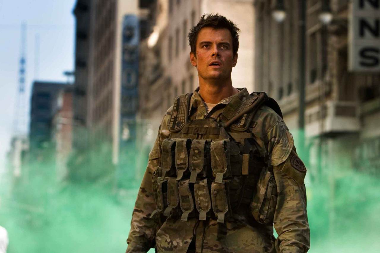 วันนี้เด่นไปดู Tranformers3 มาชอบนักแสดงคนนี้มากค่ะ Josh Duhamel