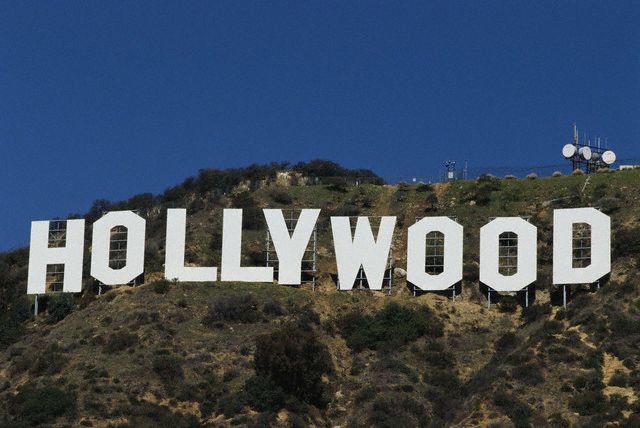 ท่าโพสต์ของเหล่า ฮอลลีวูด