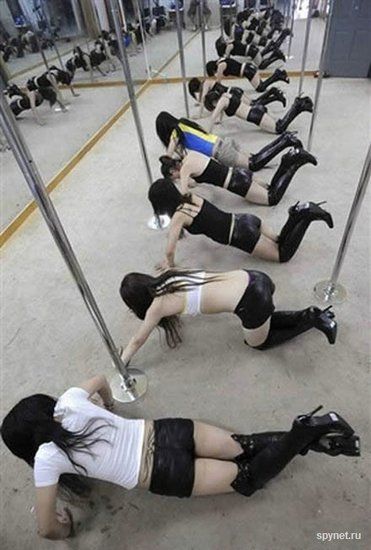 โรงเรียนสอนเต้นรูดเสาที่จีน แบบนี้ก็มีแฮะ!