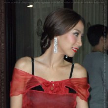 อั้ม พัชราภา กับ DIOR สีแดง