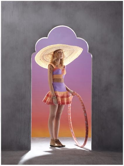 PIC. sretsis spring summer 2011