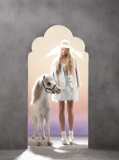 PIC. sretsis spring summer 2011