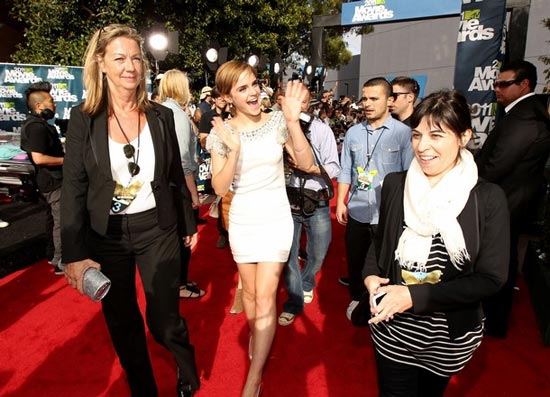 สวยสะพรั่ง!! เอ็มม่า วัตสัน เป็นสาวแล้วจ้า