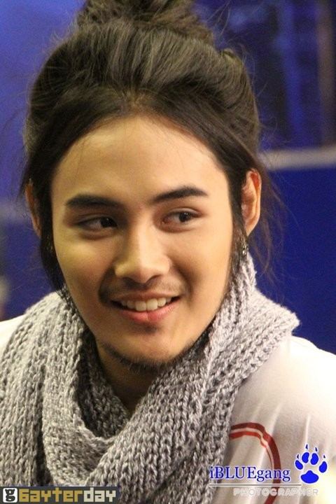 อ้น AF8 โชว์หวิว! เปลี่ยนกางเกงหน้ากล้อง