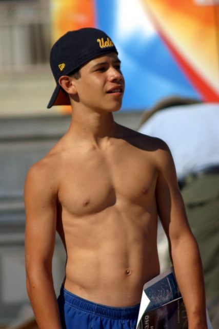 อาหารเที่ยงวันจันทร์