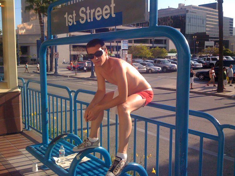 หนุ่มๆชายทะเล