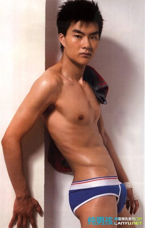 ตี๋๋๋ที่สะสมไว้ใช้ยามสงคราม