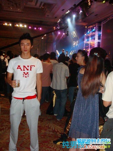 ตี๋ที่สะสมไว้ก่อนสงคราม