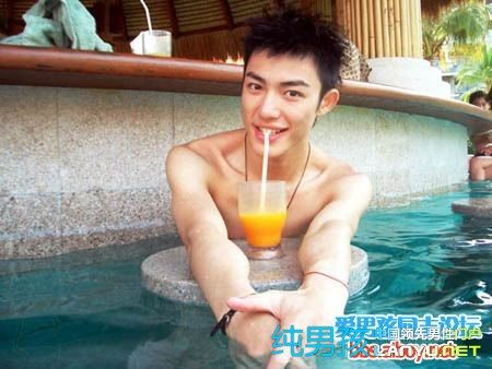 ตี๋ที่สะสมไว้ก่อนสงคราม