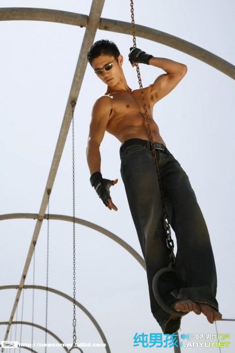 ตี๋ที่สะสมไว้หลังสงคราม