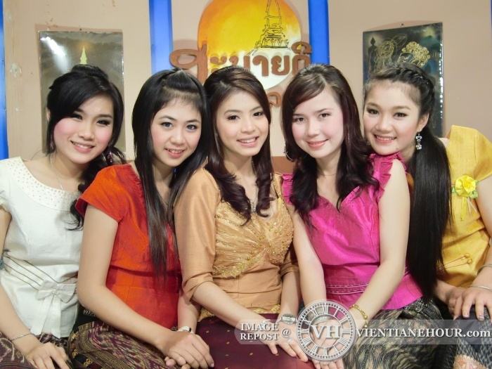 ตามมาดูสาว ลาวถ่ายแบบ