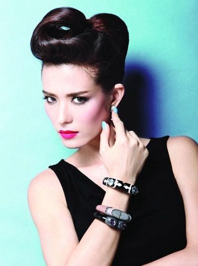 ซูซี่ -สุษิรา @ HAIR WORLD vol. 4 no. 34 July 2011