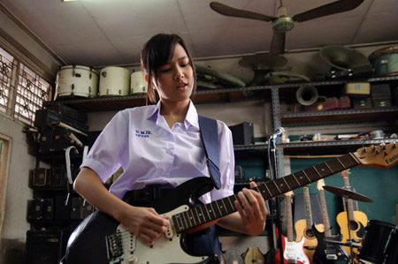 PIX!!!  Nat  nutacha ((นางเอก Suck seed --))