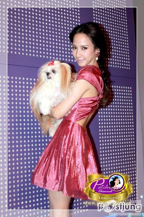 พี่อั้ม ในชุดชมพู สวยเริ่ด!!!