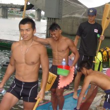 แข่งพายเรือกับหนุ่มใต้หวัน