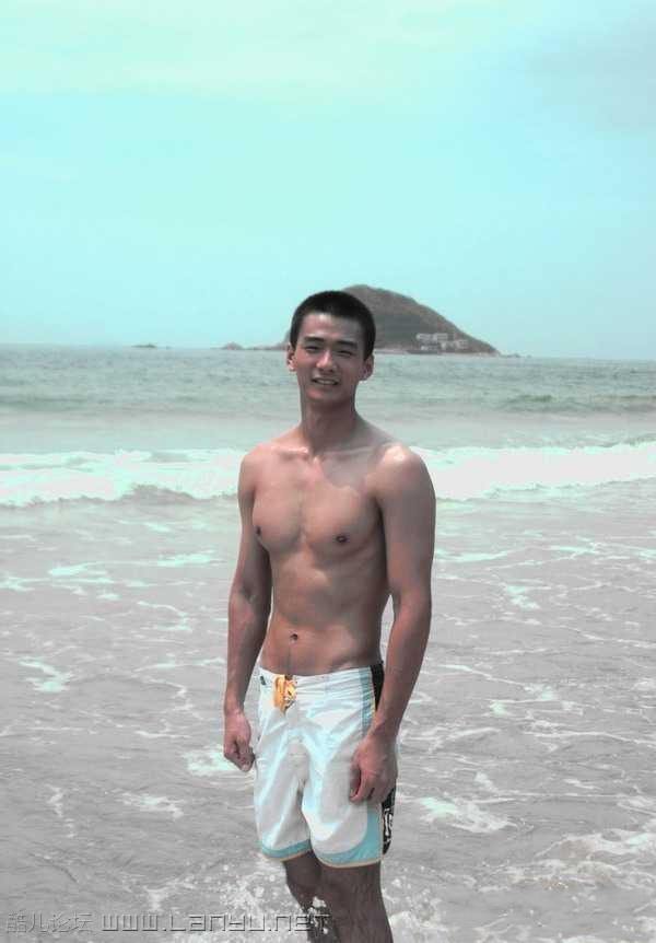 เย็นนี้อิ่มกับหนุ่มๆใต้หวัน