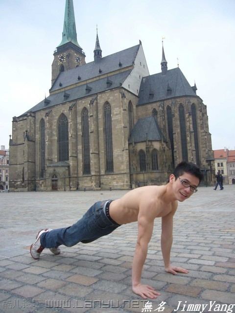 เย็นนี้อิ่มกับหนุ่มๆใต้หวัน