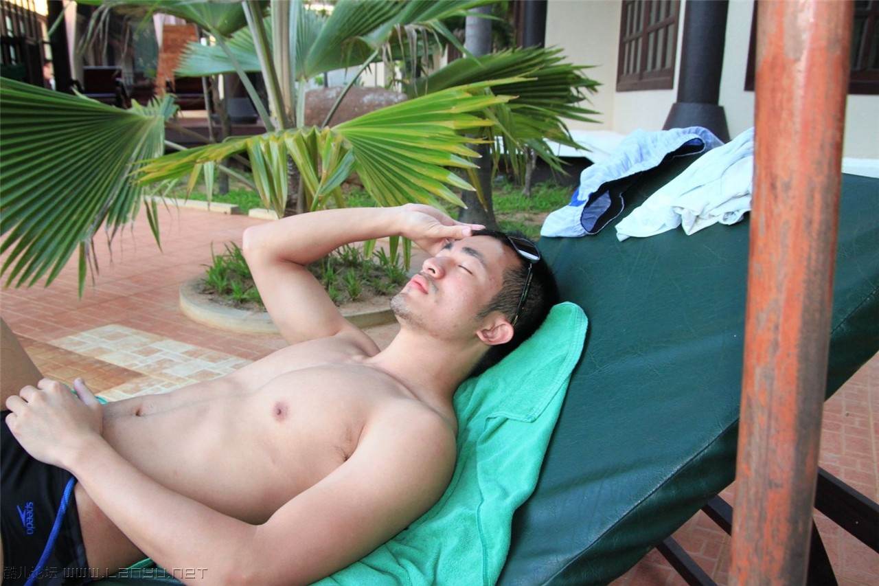 เย็นนี้อิ่มกับหนุ่มๆใต้หวัน