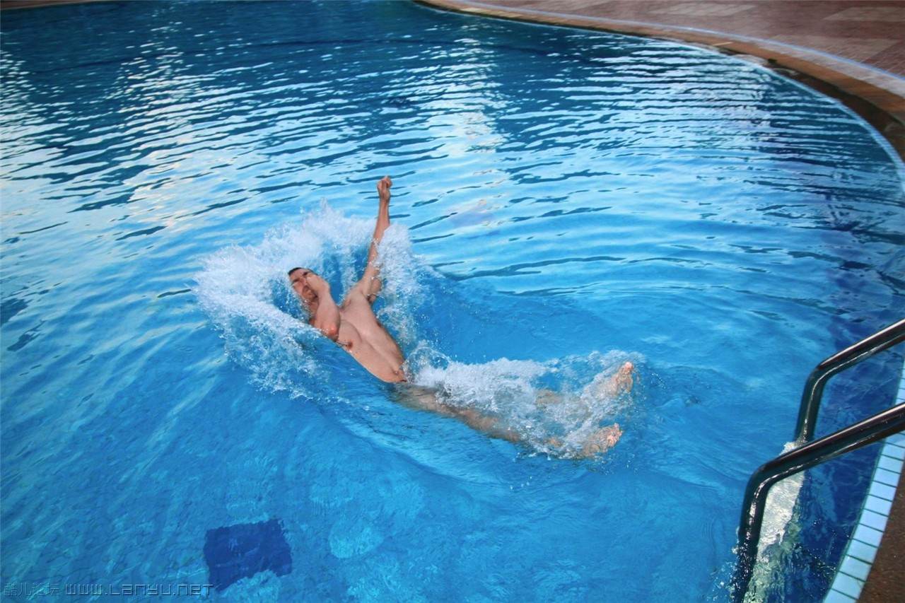 เย็นนี้อิ่มกับหนุ่มๆใต้หวัน