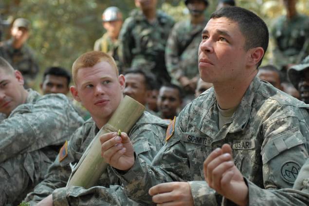 ทหารต่างชาติอึ้ง วิธีเอาตัวรอด แบบฉบับ ทหารไทย