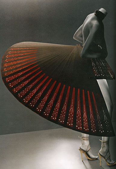 The Best designer of this century Part I (Alexander McQueen)