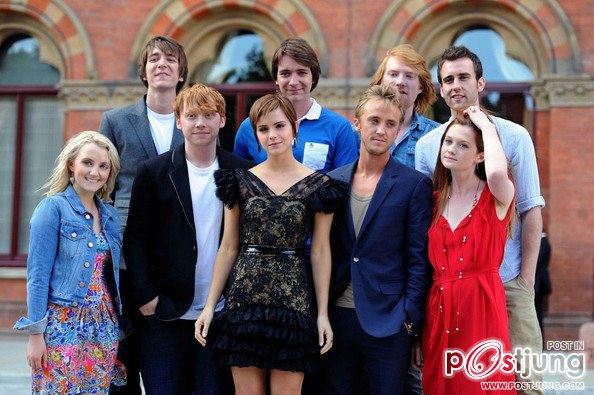 Emma Watson & Friends Photocall @ London