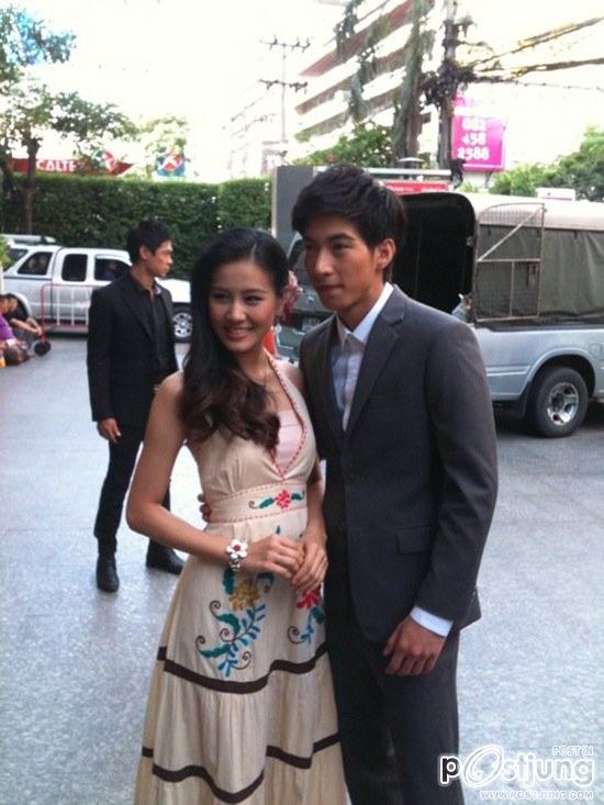 โตโน่ & ทีมนักแสดงบวงสรวงเปิดกล้องละครเรื่องใหม่..บุหงาหน้าฝน