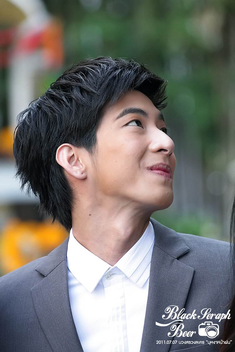โตโน่ & ทีมนักแสดงบวงสรวงเปิดกล้องละครเรื่องใหม่..บุหงาหน้าฝน