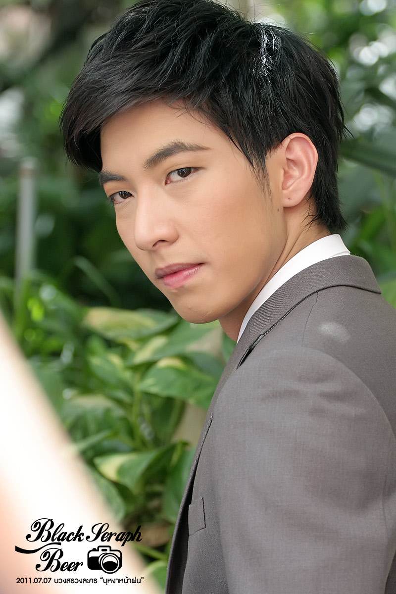 โตโน่ & ทีมนักแสดงบวงสรวงเปิดกล้องละครเรื่องใหม่..บุหงาหน้าฝน