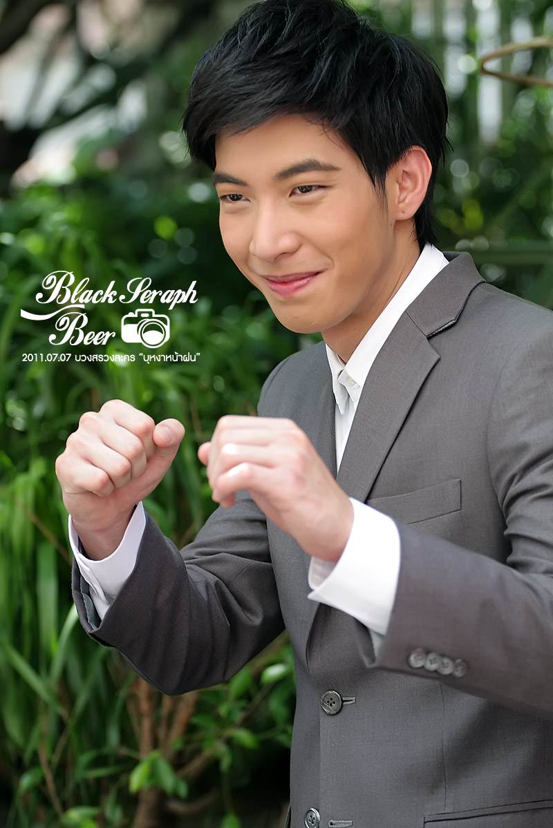โตโน่ & ทีมนักแสดงบวงสรวงเปิดกล้องละครเรื่องใหม่..บุหงาหน้าฝน