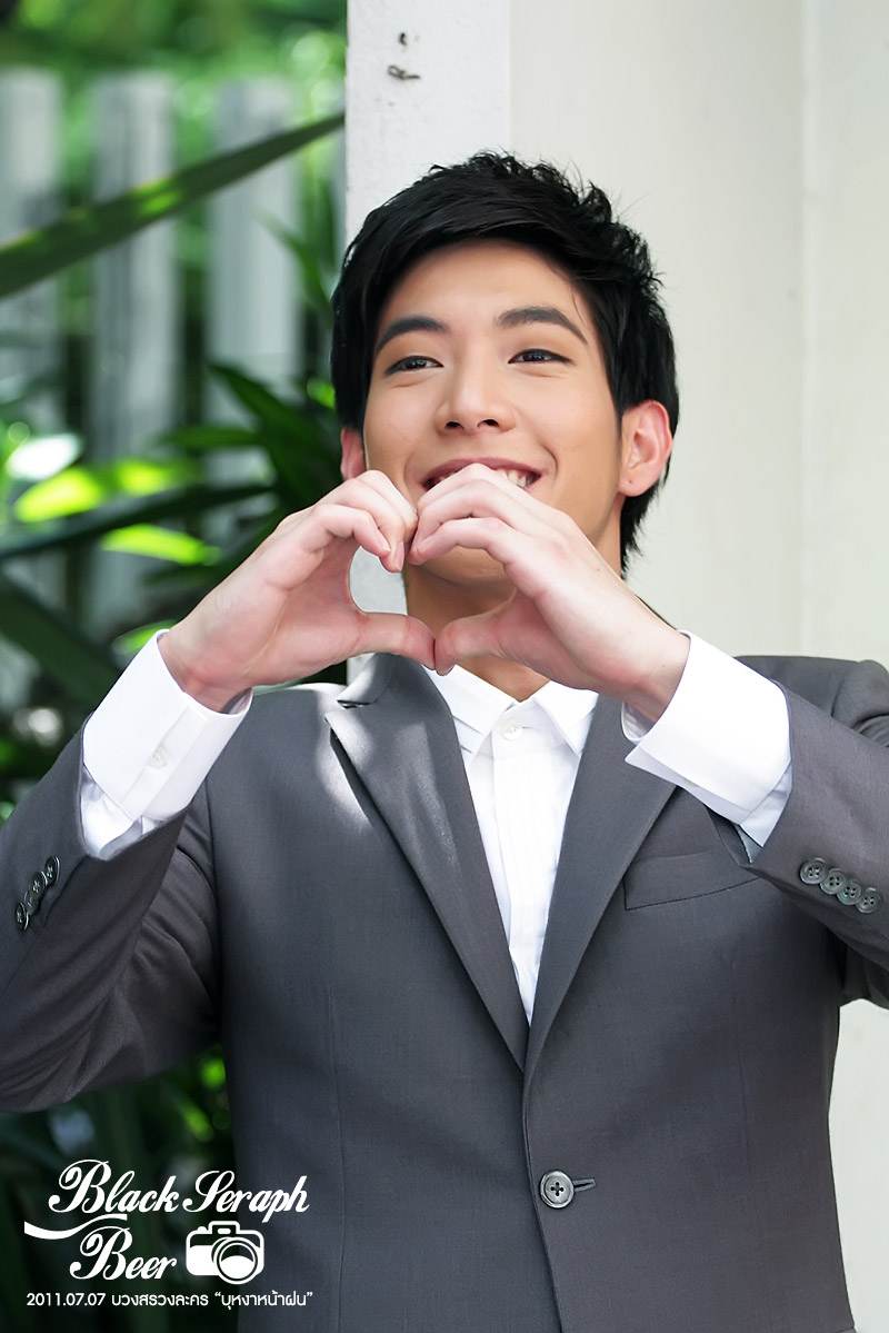 โตโน่ & ทีมนักแสดงบวงสรวงเปิดกล้องละครเรื่องใหม่..บุหงาหน้าฝน