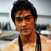 ขอบอก เขาหล่อมากอีกครับ