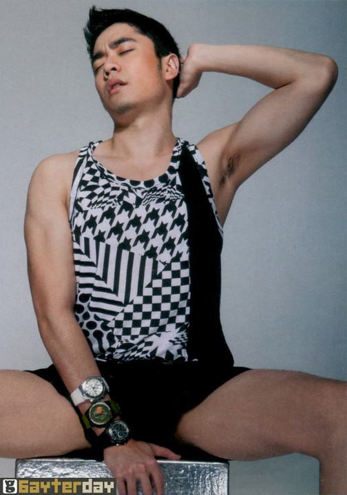 **จัดหนุ่มเซ็กซี่เป็นอาหารเช้าให้ทุกๆคน**