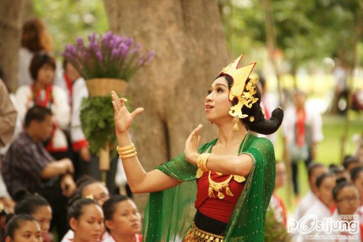 ไห้วครู คณะวิจิตรศิลป์ มช. 54'