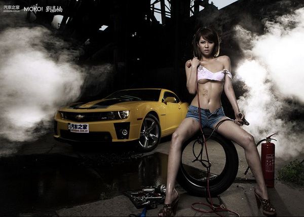 โชว์ความขาวกับรถ Transformer