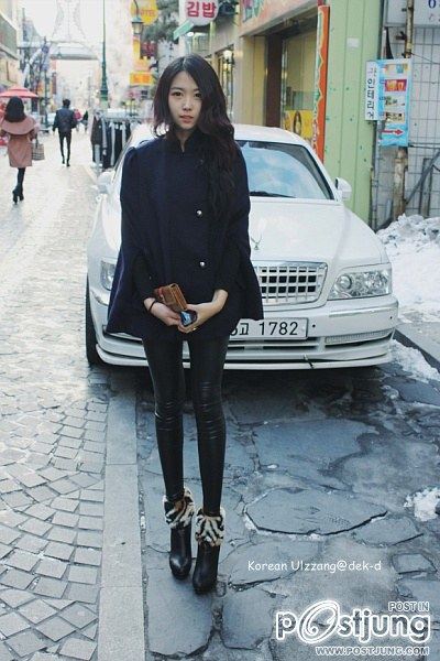 ขาสวยหุ่นดี................(ธรรมชาติป่าวไม่รุน่ะ)