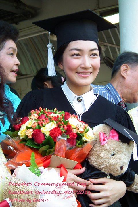 (เก็บตก) แพนเค้ก..รับปริญญา