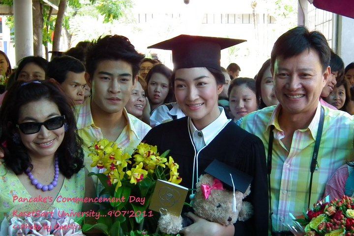 (เก็บตก) แพนเค้ก..รับปริญญา